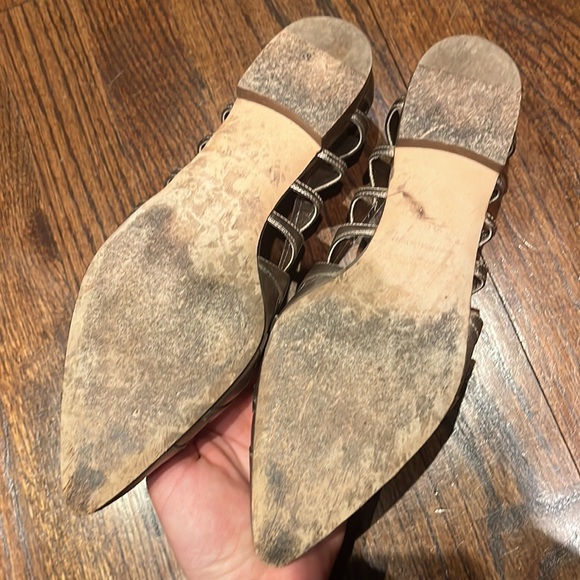 Silver Manolo Blahnik flats - Picture 4 of 4